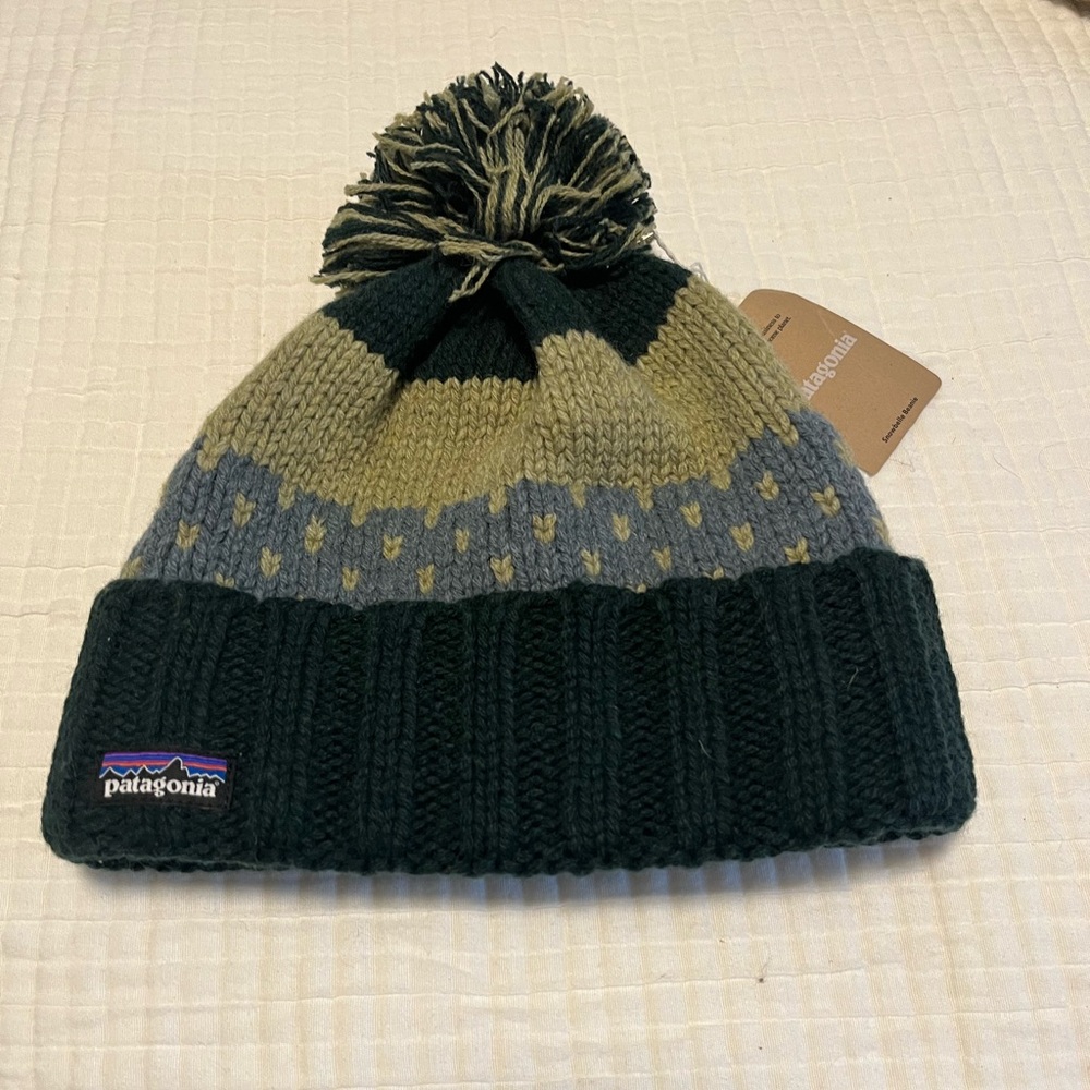 NWT Patagonia Snowbelle Beanie